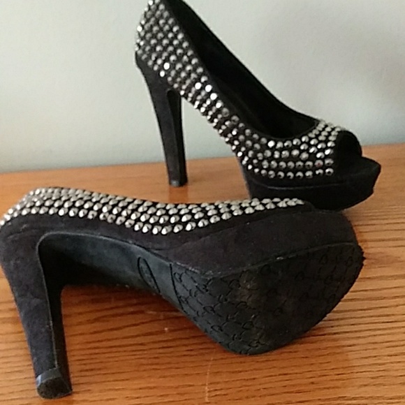 Candie's Black heels - Picture 3 of 4